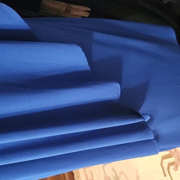 Evening party dress - Picture 2 of 2